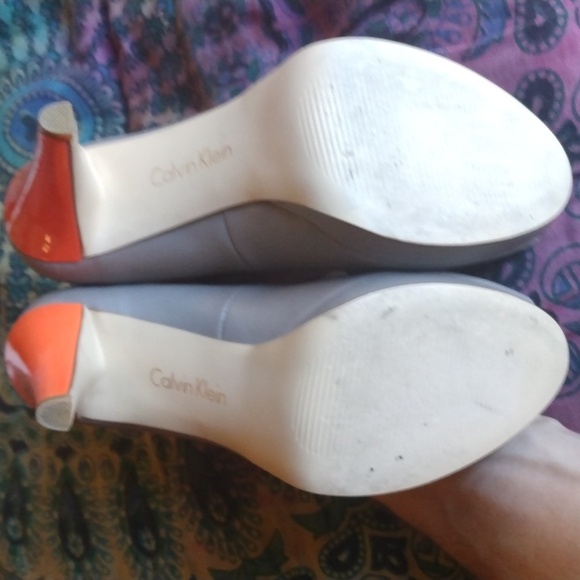 Calvin Klein heels - Picture 3 of 4